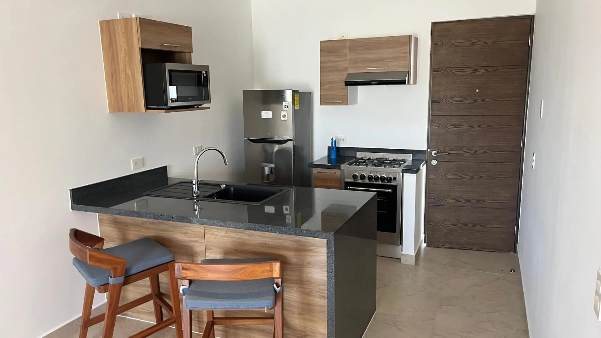 La Selva Penthouse Gated Community Apartment Xetna
